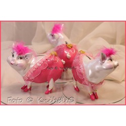 Sparschweinchen als bezaubernde Diva 05