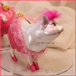 Sparschweinchen als bezaubernde Diva 05